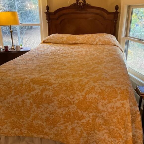 French Toile Cotton King Figural Bedspread. No label on it. - Picture 1 of 10